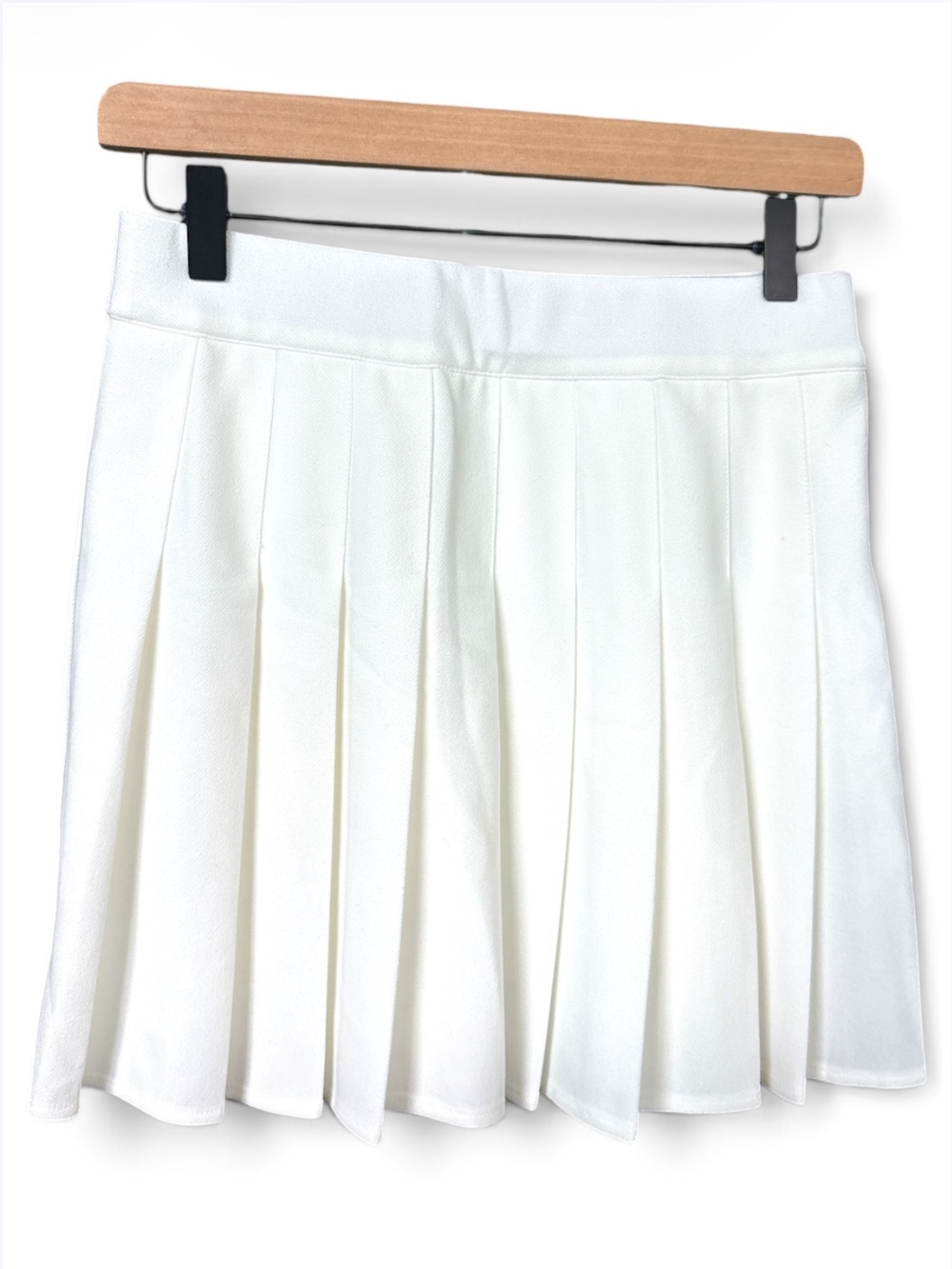 White Pleated Mini Skirt - Classic Tennis Style